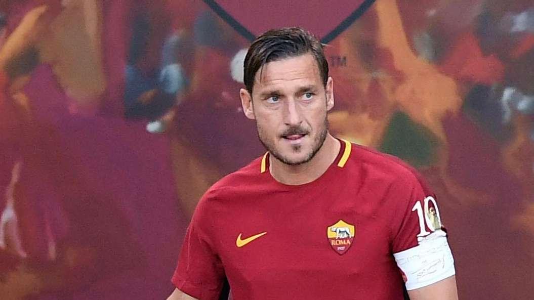 Totti: "Della Lazio mi intriga Zaccagni, ma Gasperini lo ingabbierà"