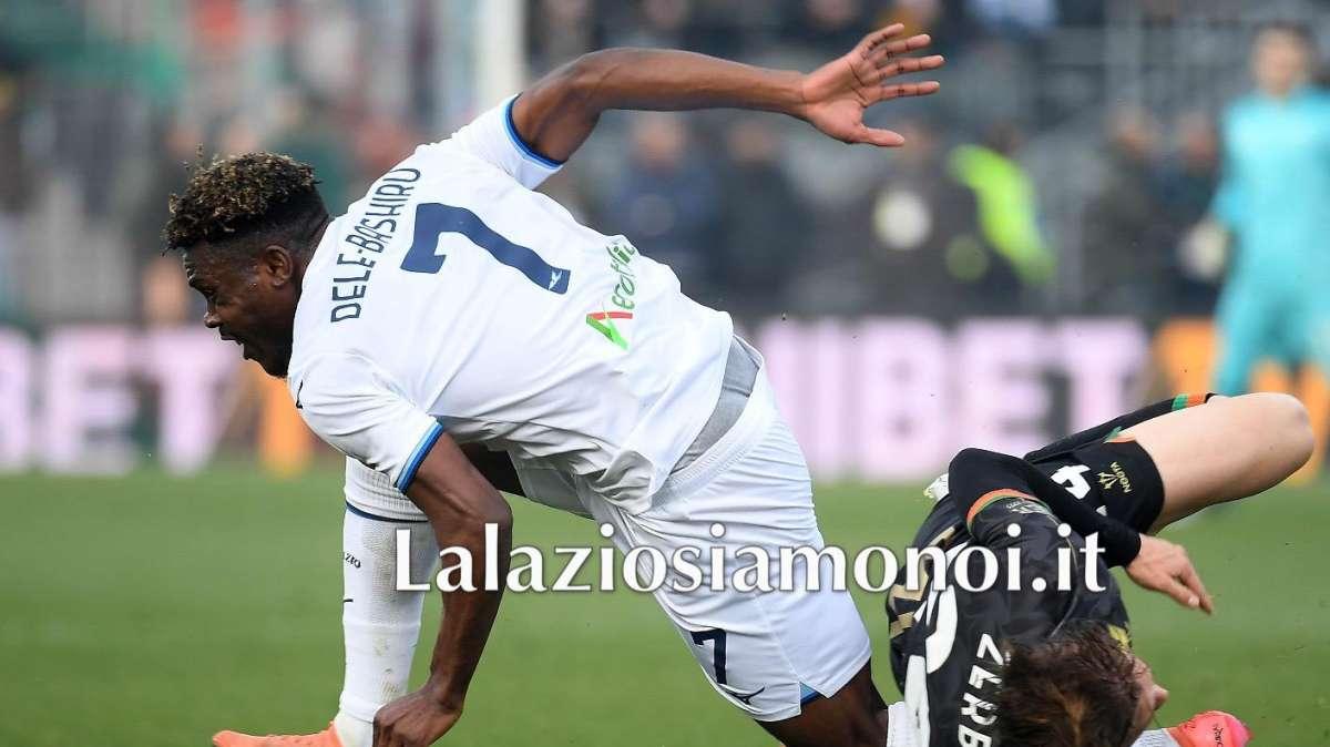 Lazio, Dele-Bashiru finisce ko: ora gli accertamenti. E contro l'Inter...