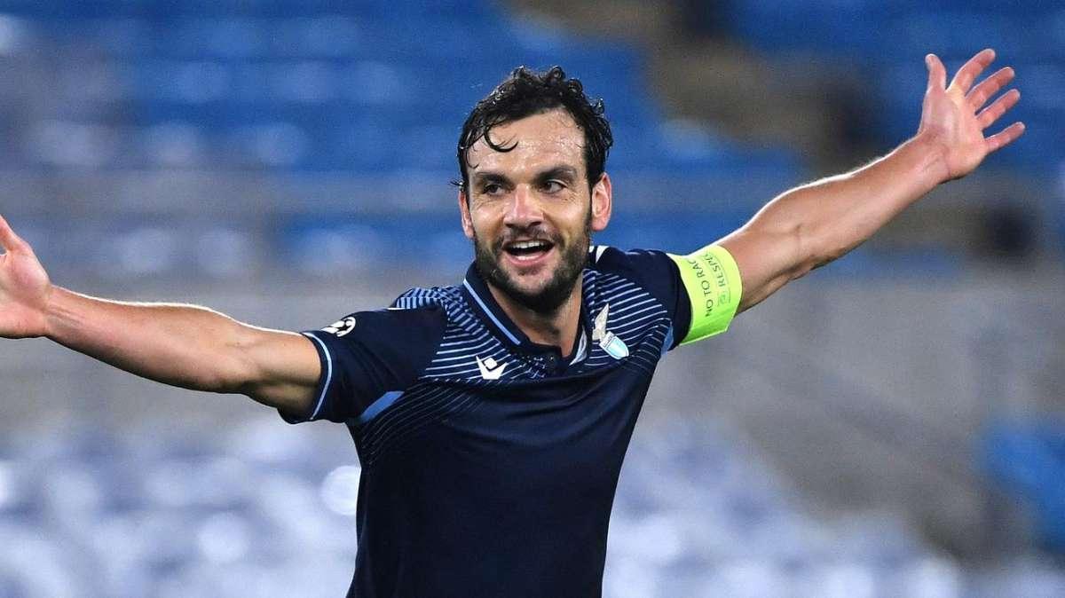 Lazio, Parolo: "Il tifoso laziale è una forza incredibile! Quest'anno la squadra..."