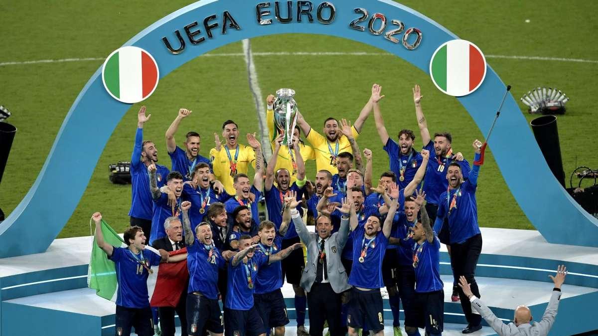 UEFA, procedimento disciplinare aperto contro la FA: le motivazioni