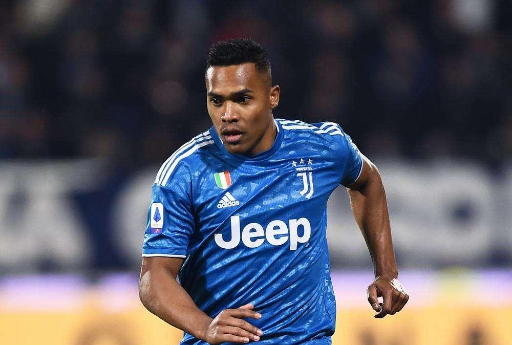 Juventus - Lazio, Alex Sandro: "Anche loro vogliono lo Scudetto, dobbiamo vincere"