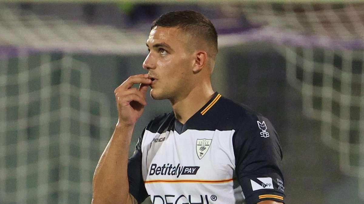 Lazio, Vucinic tira in mezzo un ex biancoceleste: "Krstovic mi ricorda..."