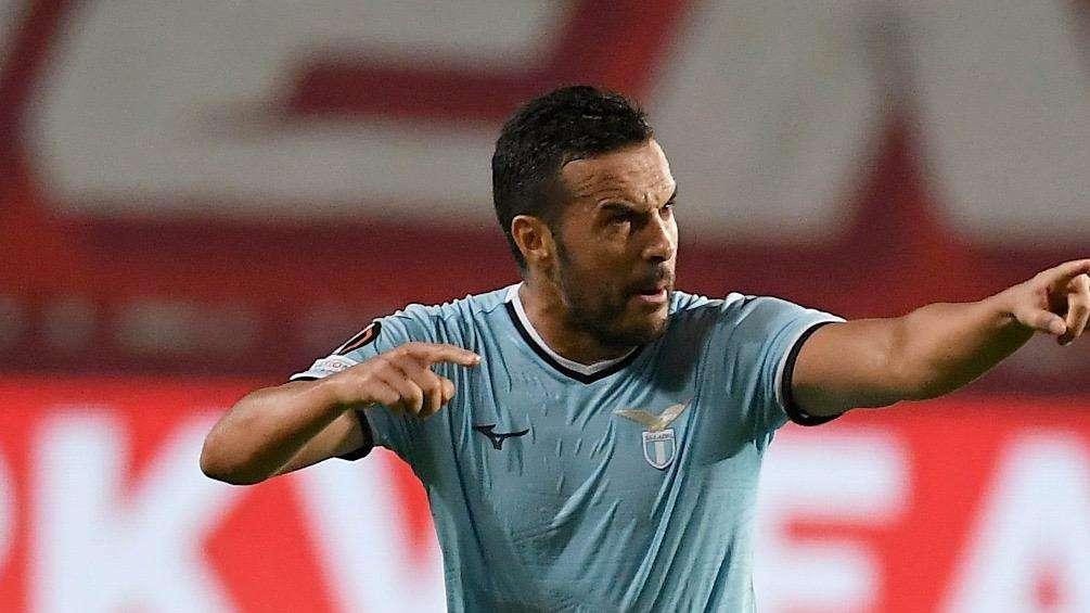 Pedro e Fabregas si riuniscono: prima grandi compagni, ora avversari