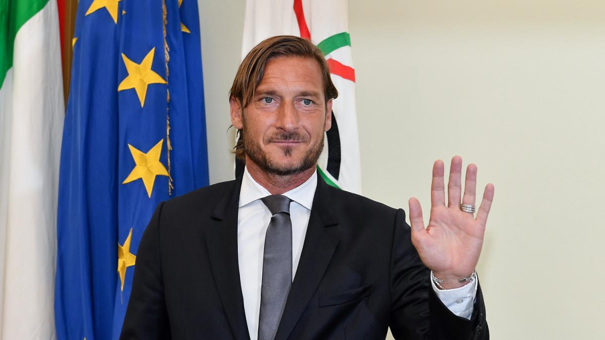 Totti contro la Roma: "Ho rifiutato una proposta, non faccio la statuina!"