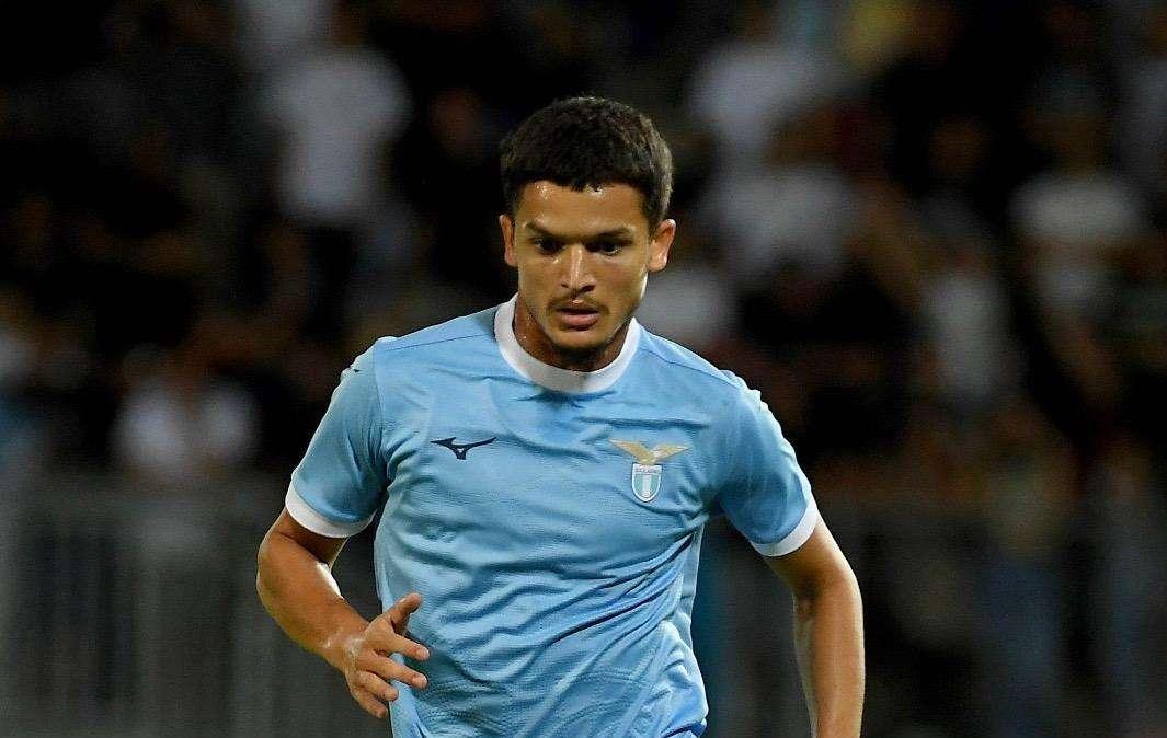 Lazio, Belahyane mette in difficoltà Sarri: Dele-Bashiru va in panchina?