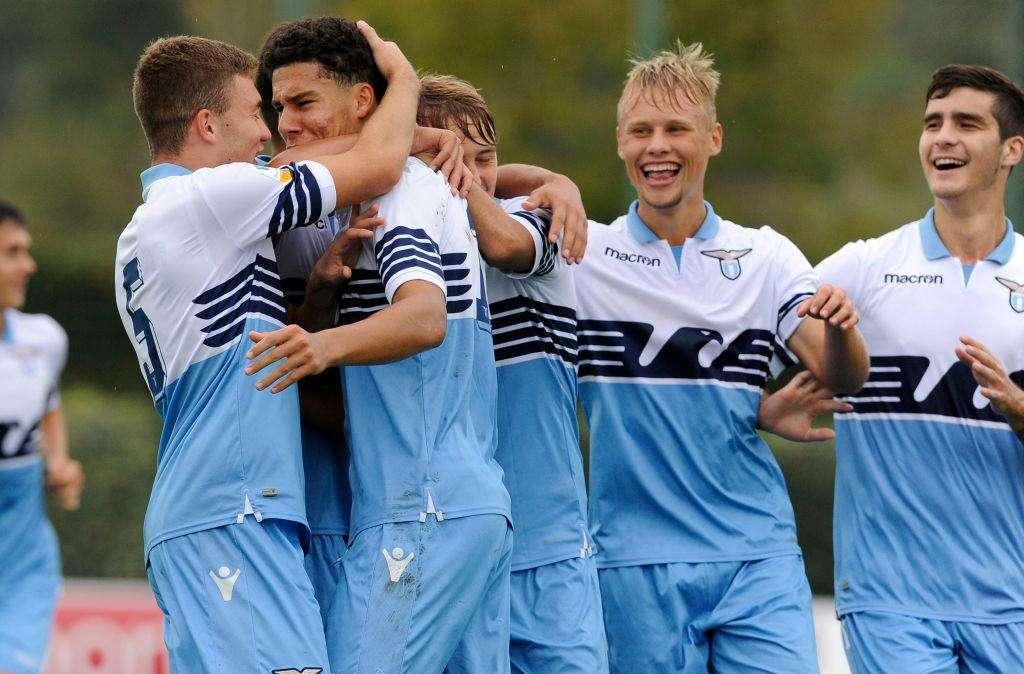 PRIMAVERA - Lazio, la gioia della squadra: "Promozione meritata"