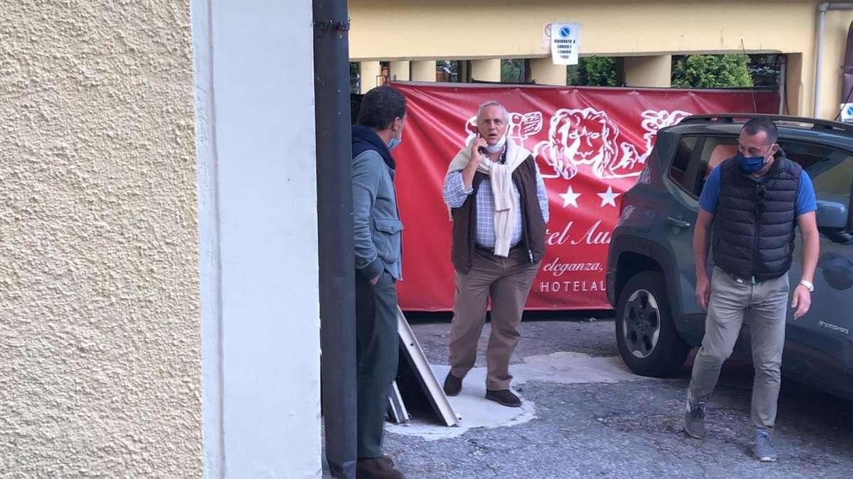 AURONZO GIORNO 1 - Lazio, il presidente Lotito piomba in ritiro