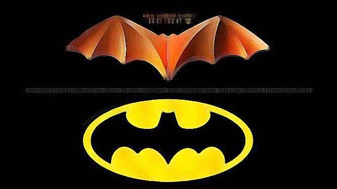 Valencia, logo troppo simile a quello di Batman: club denunciato