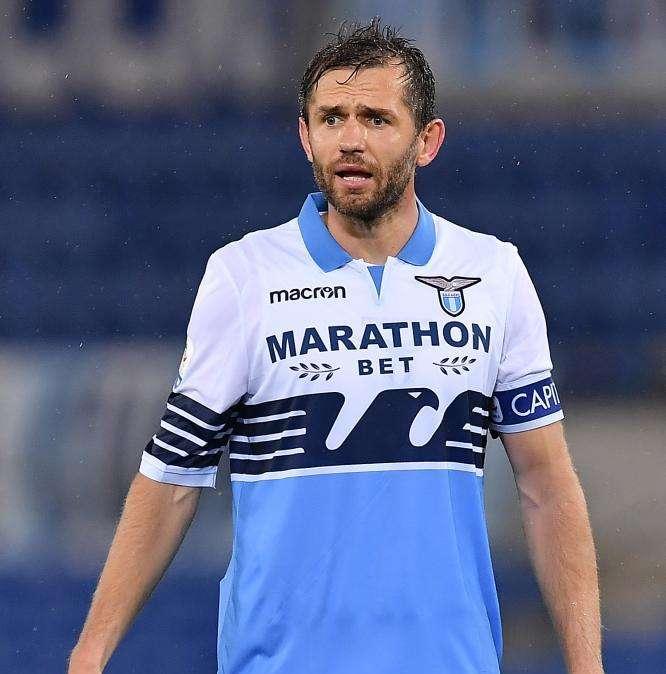 RITIRO LAZIO GIORNO 4 - Sirene dall'infermeria: sospetta lesione per Lulic