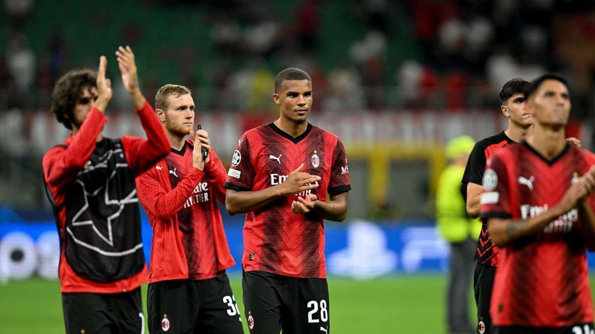Milan, Pioli prepara la sfida con la Lazio: il report dell'allenamento