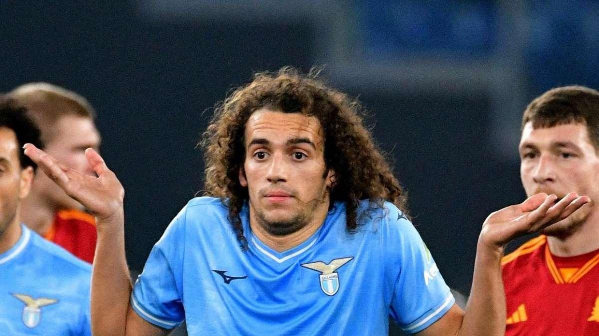 Lazio, Guendouzi nuovo meme: la smorfia anti Roma invade i social - FOTO