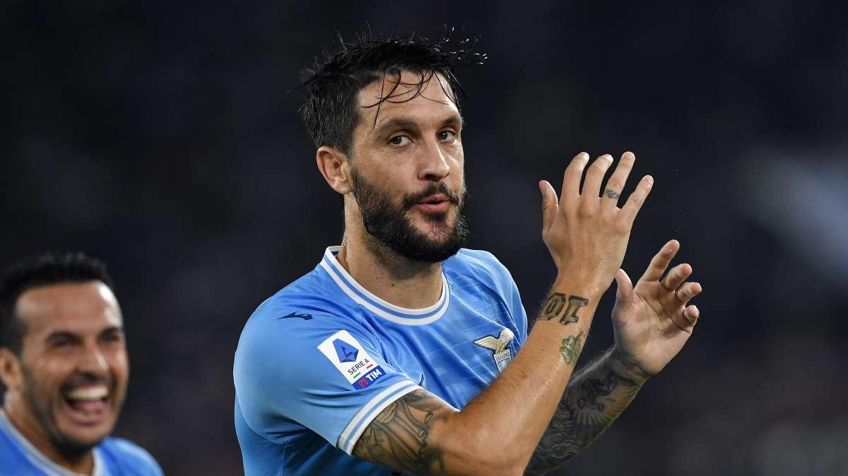 Lazio, Sarri sul futuro di Luis Alberto: "Non ho remore nei confronti di nessuno"