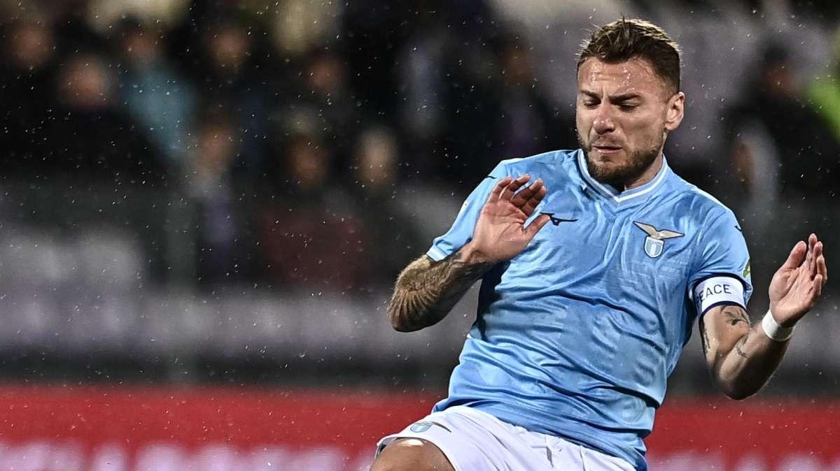 Immobile, il fratello sbotta sui social: "Questa gente manda il mondo a rotoli!"