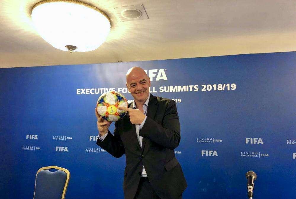 Coronavirus, stagione 2019-2020 estesa indefinitamente: ecco il piano della FIFA
