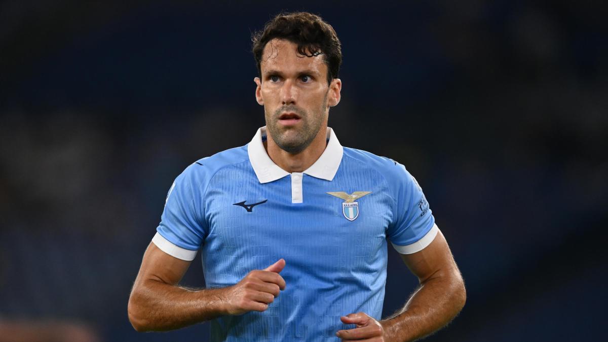 Lazio, Piscedda: "Gudmundsson mi è sempre piaciuto. Pedraza lo devo inquadrare"