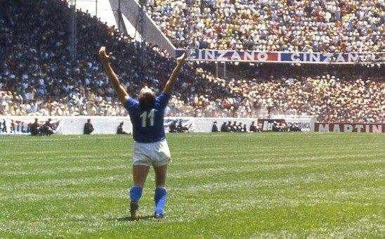 Messico, lo stadio di Italia - Germania si rifa il look: il nuovo Azteca