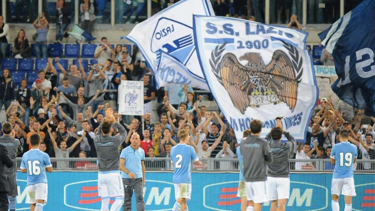 Una figura di dialogo tra club e tifosi: la Uefa chiama, la Lazio risponde