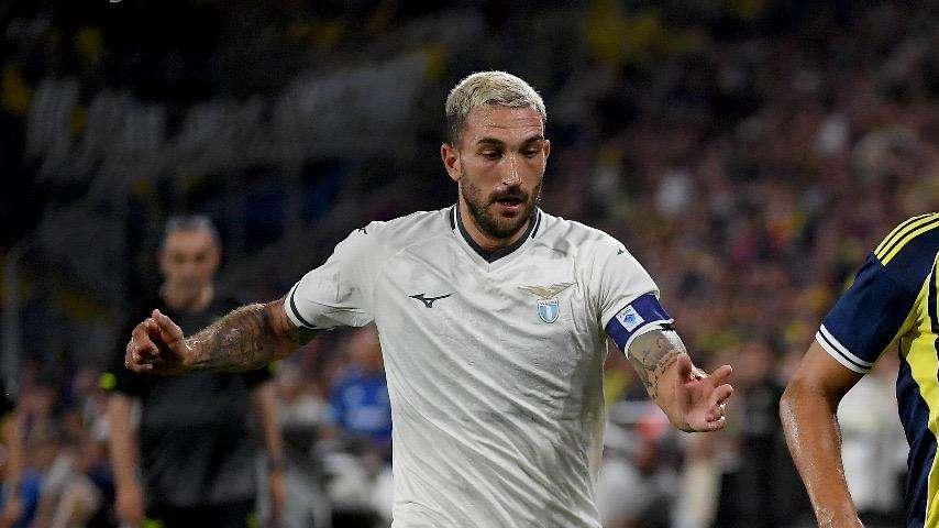 Lazio, Sarri alterna ancora Rovella e Cataldi: dubbi in cabina di regia
