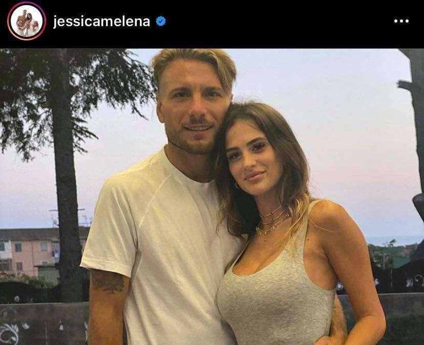 Lazio, Immobile porta la PlayStation in ritiro. E Jessica ci scherza su - FOTO