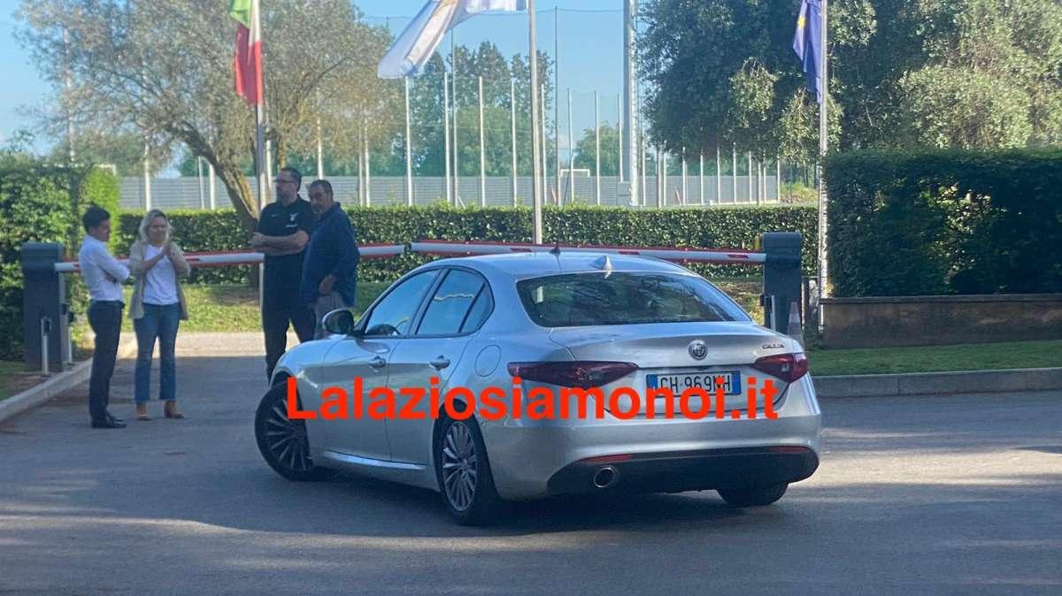 RIVIVI LA DIRETTA - Lazio, terminato il vertice Lotito-Sarri: i nomi sul tavolo - F&V