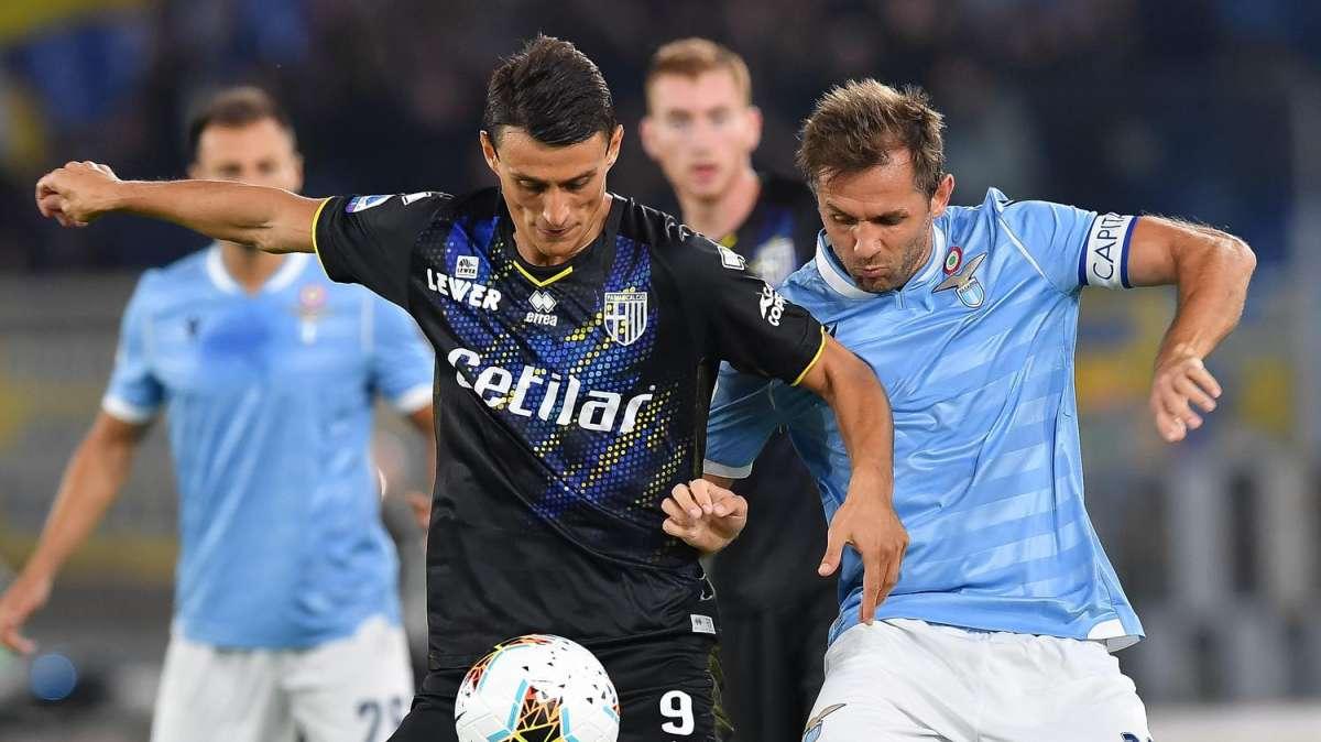 Lazio, Radu e Lulic gli esclusi momentanei della lista: i tempi di recupero