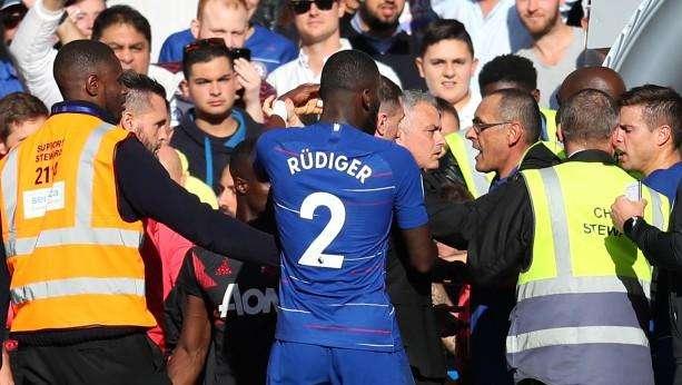 Lazio - Roma, Sarri vs Mourinho: quel precedente finito quasi in rissa