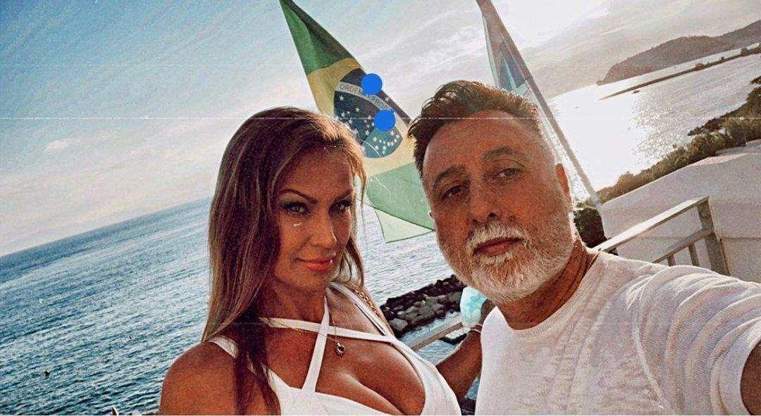 Eva Henger, fuori dall'ospedale ma in sedia a rotelle: le sue condizioni