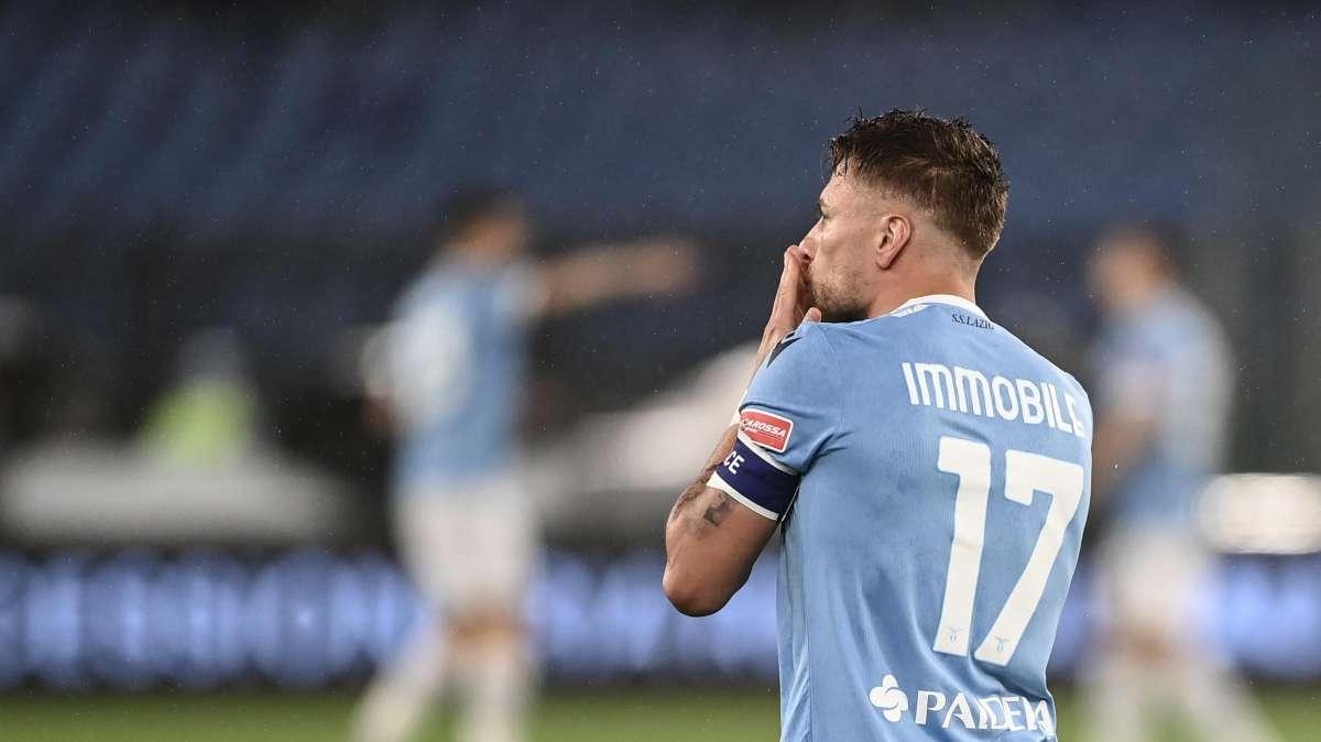 Derby della solidarietà venerdì 17 giugno: ci sarà la maglia di Immobile 