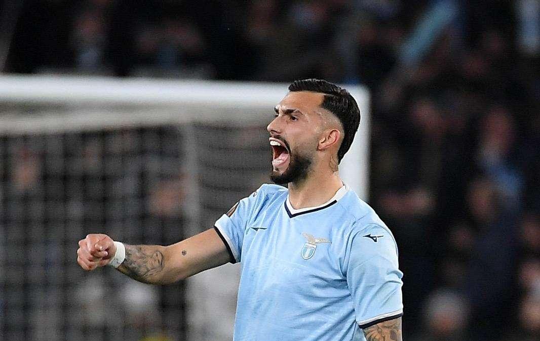 Lazio, la rabbia dei tifosi: "Perché far tirare un rigore a un giocatore infortunato?"