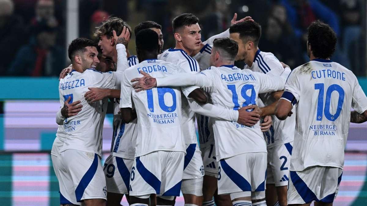 Como, pronto un altro acquisto verso la Lazio: in arrivo un difensore 
