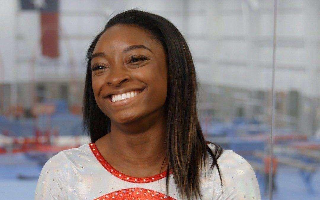 USA, abusi sessuali sulle ginnaste: Simon Biles piange al Senato e accusa l'FBI