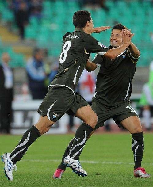 LE PAGELLE di Bari-Lazio: Un lampo di Hernanes accende la Lazio, Ledesma e Mauri fondamentali. Zàrate, quanto sacrificio! 