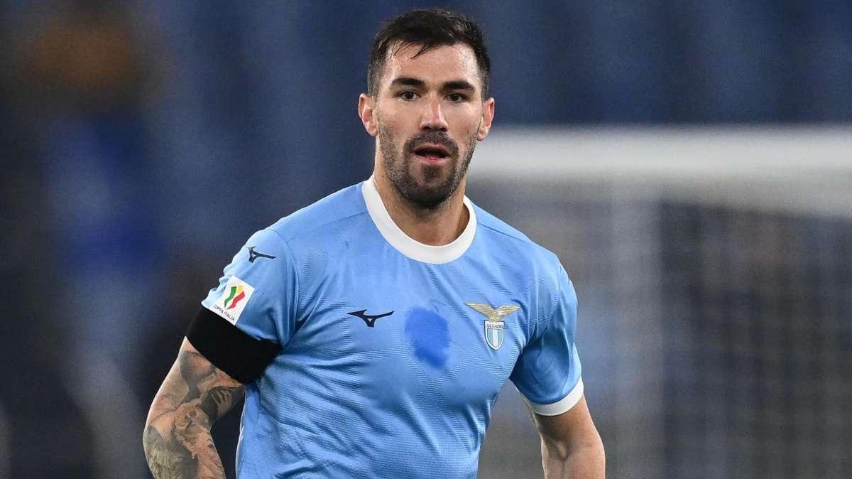Lazio, Romagnoli c'è! Contro la Juve torna al centro della difesa