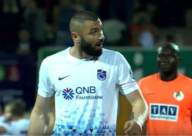Calciomercato, salta Yilmaz al Lecce: il turco resta al Besiktas da capitano