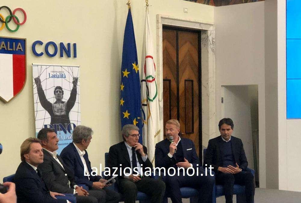 RIVIVI LA DIRETTA - 'Dino e la sua Lazio', Zoff presenta il suo libro. Ci sono anche Inzaghi e Tare - F&V