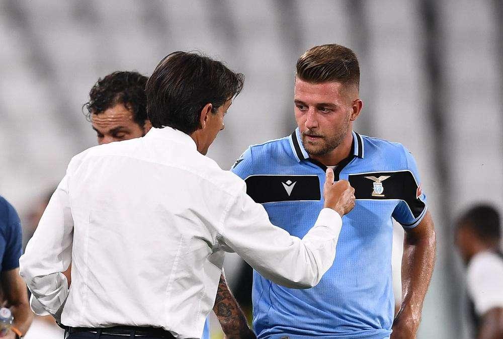 Ifab, la regola delle cinque sostituzioni estesa a tutto il 2021. E in campo internazionale...