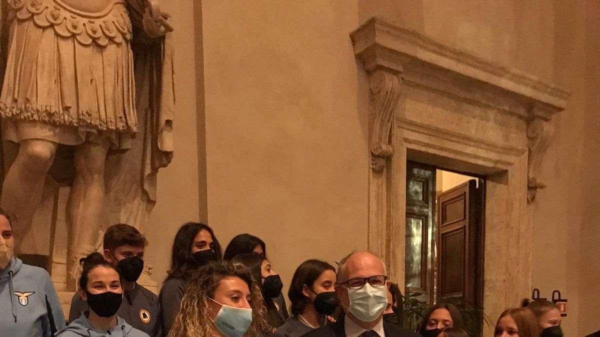 Lazio, Camilla Labate in Campidoglio: "Basta una volta per tutte, no alla violenza sulle donne!" - FOTO 