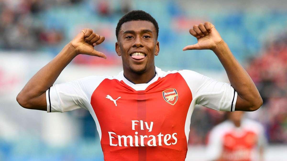 LIVE - Calciomercato Lazio, dall'Inghilterra rilanciano il nome di Iwobi: ecco la richiesta dell'Arsenal