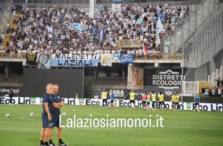 "Loro hanno le p*lle!": a Valencia invidiano la protesta dei tifosi della Lazio