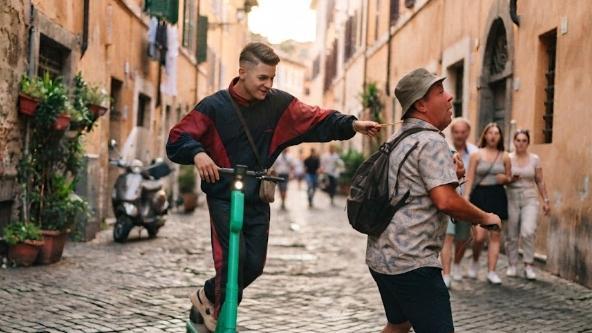 Roma | Monopattini elettrici come arma: è allarme per i turisti nella Capitale