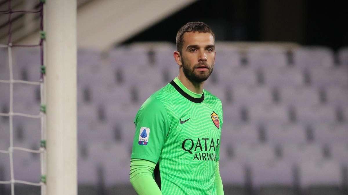 Roma, stagione finita per Pau Lopez: il portiere dovrà operarsi 