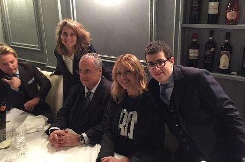 Lazio, una serata di festa: la cena con Lotito e Anna Falchi - FOTO