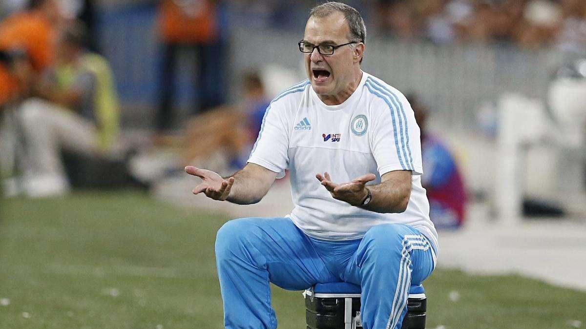 Lazio-Bielsa, Calveri posticipa ancora il rientro: si tratta ad oltranza