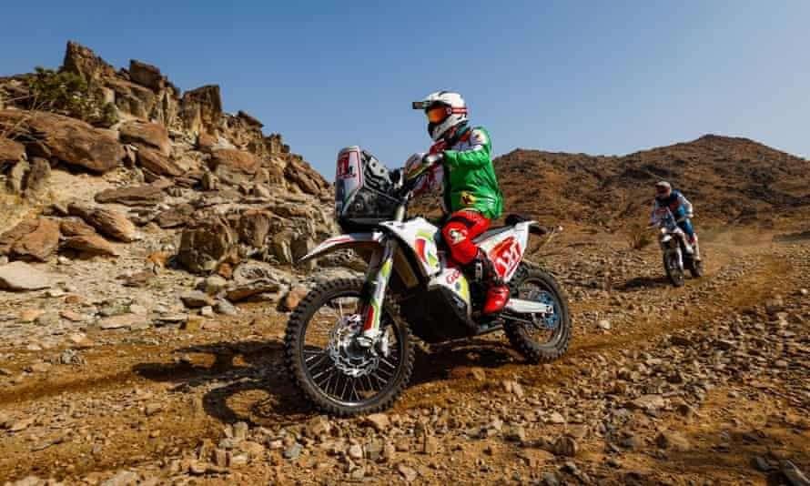 Parigi-Dakar, altra tragedia: muore motociclista francese Cherpin