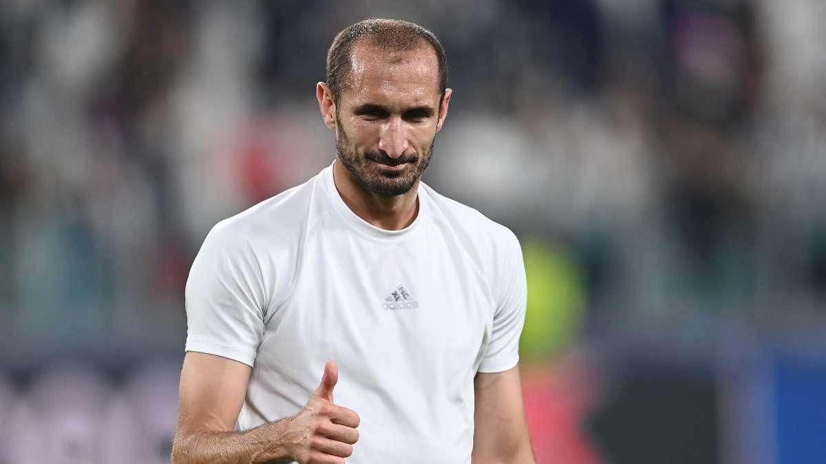 Chiellini: "Fare il calciatore mi aiuta con le donne? Sono brutto come la fame..."