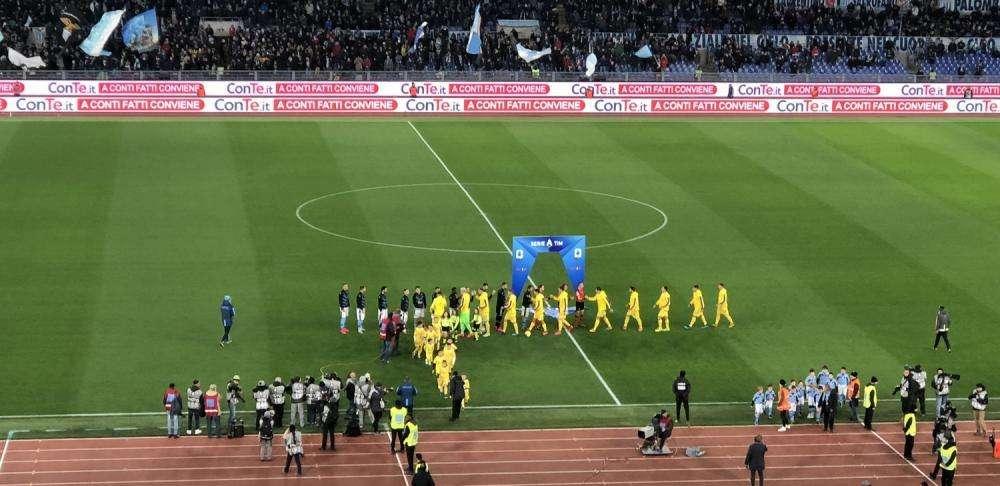 RIVIVI LA DIRETTA - Lazio - Verona 0-0: i pali e Silvestri fermano i biancocelesti