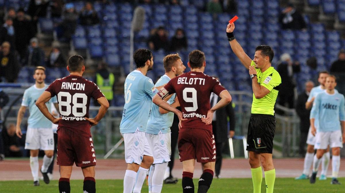 Lazio, Giacomelli controcorrente sul rigore di Frattesi: la reazione dei tifosi