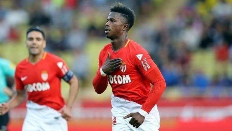 Spagna, Keita offre l'alloggio a 200 persone. Ma gli albergatori rifiutano...