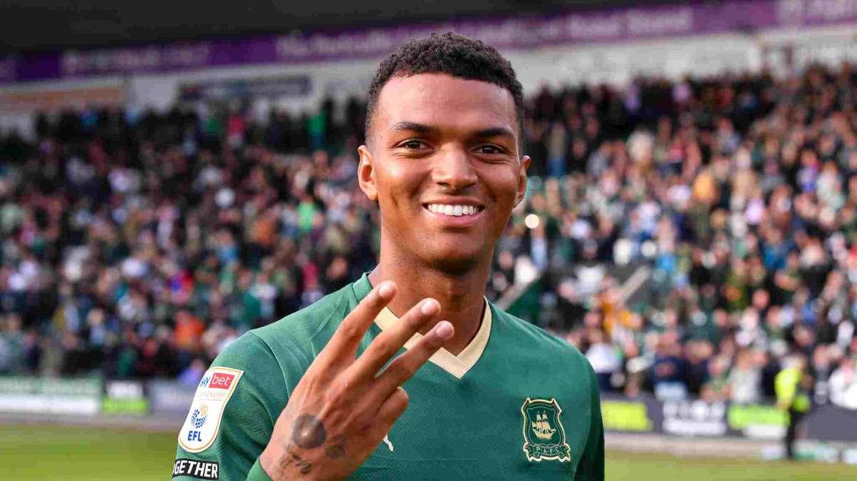 Calciomercato Lazio, Whittaker nel mirino: ecco il nome nuovo per l'attacco