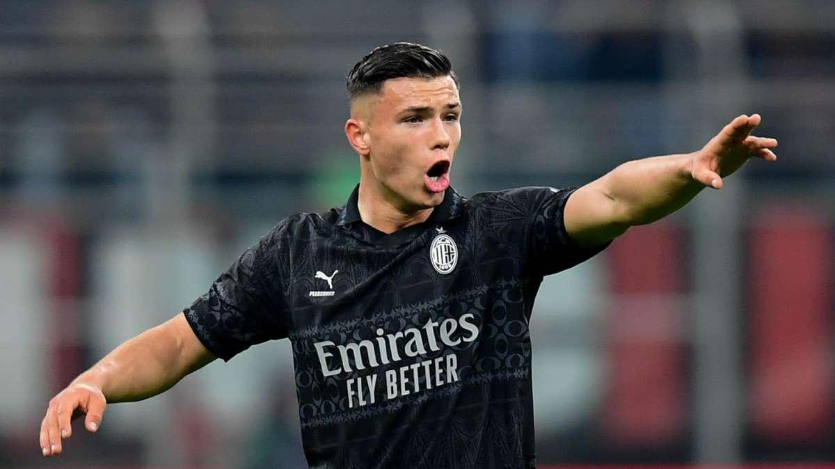 Calciomercato Lazio | In difesa si riparte dai giovani: occhi su Simic per gennaio